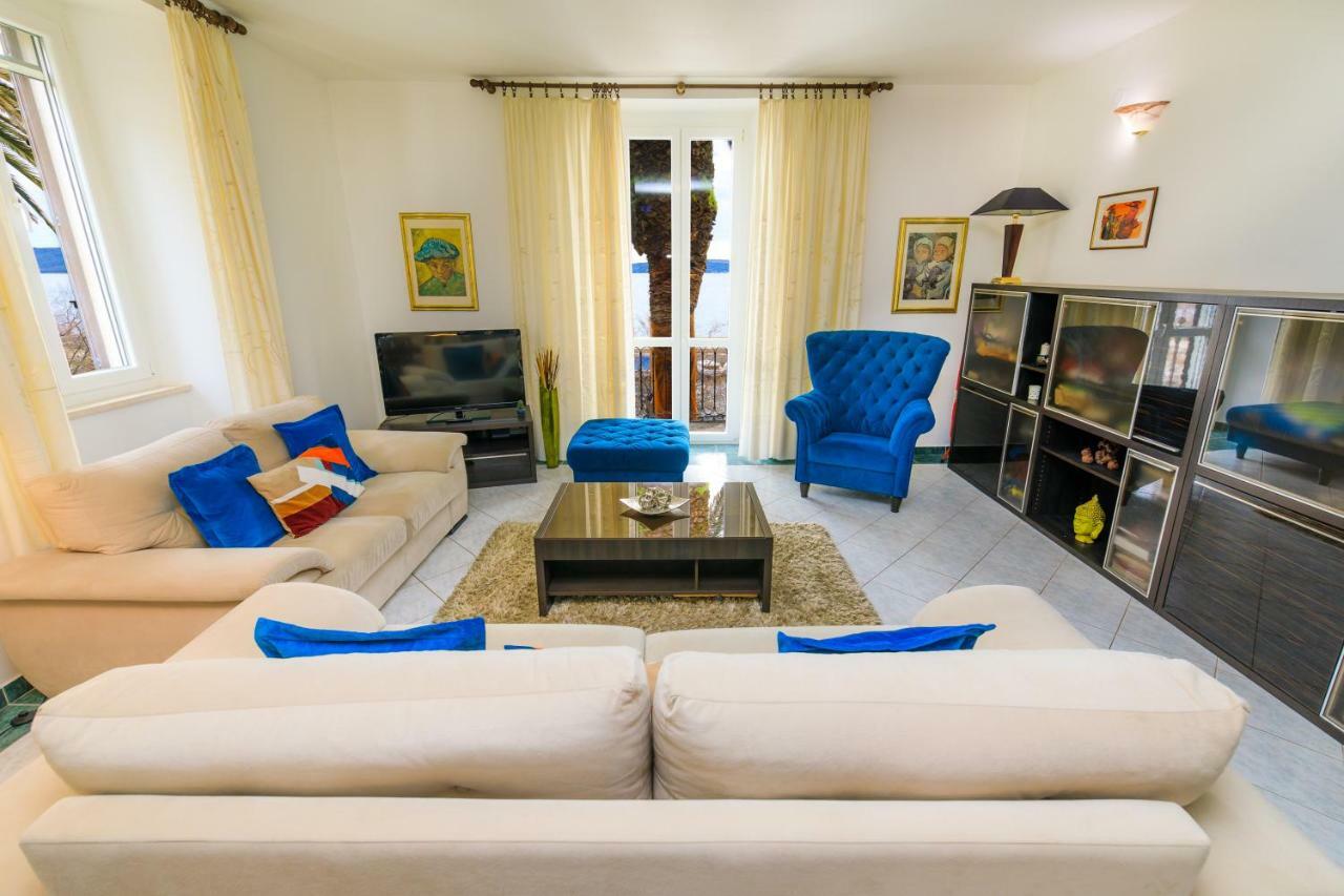 Holiday Home Obrov Kaštela 외부 사진