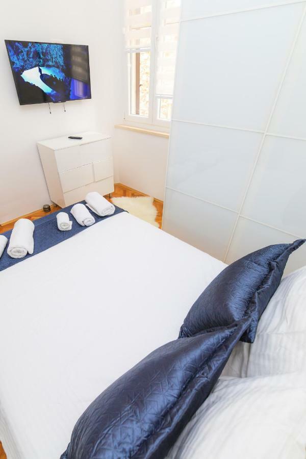 Holiday Home Obrov Kaštela 외부 사진