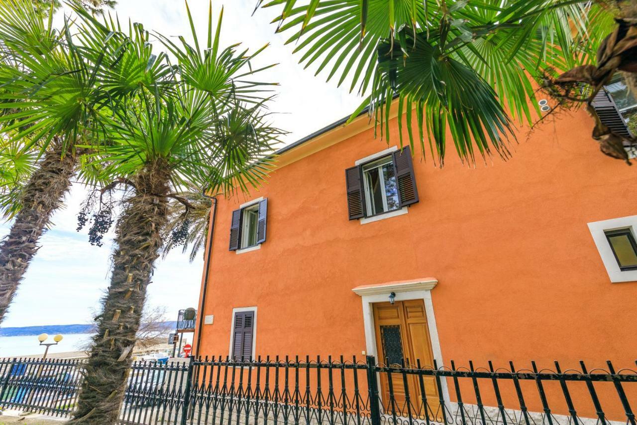 Holiday Home Obrov Kaštela 외부 사진