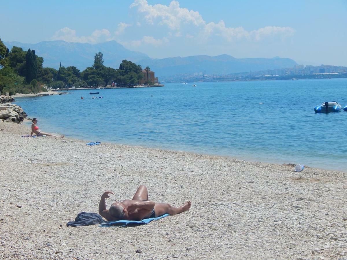 Holiday Home Obrov Kaštela 외부 사진